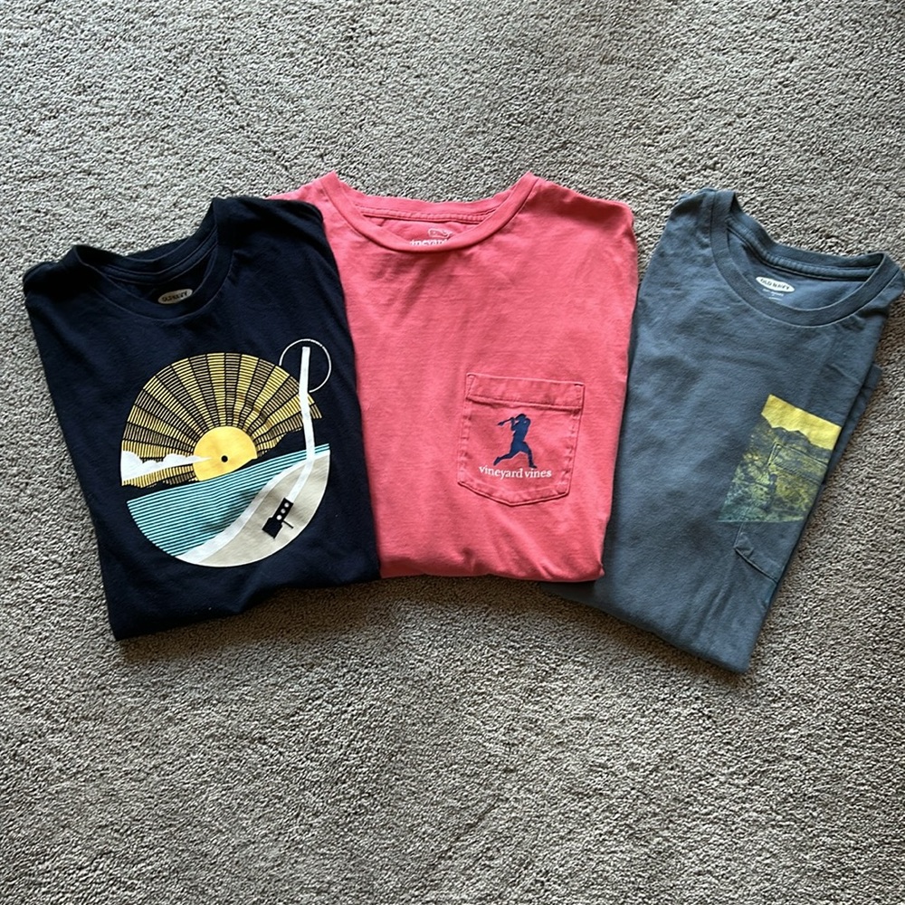 Bundle of 3 Small Men's Tee Shirts - 2 Short Sleeved + 1 Long Sleeved